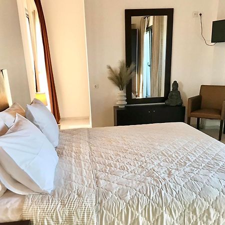 Delight House'S Hotel Afytos Luaran gambar