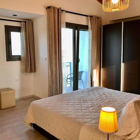 Delight House'S Hotel Afytos Luaran gambar